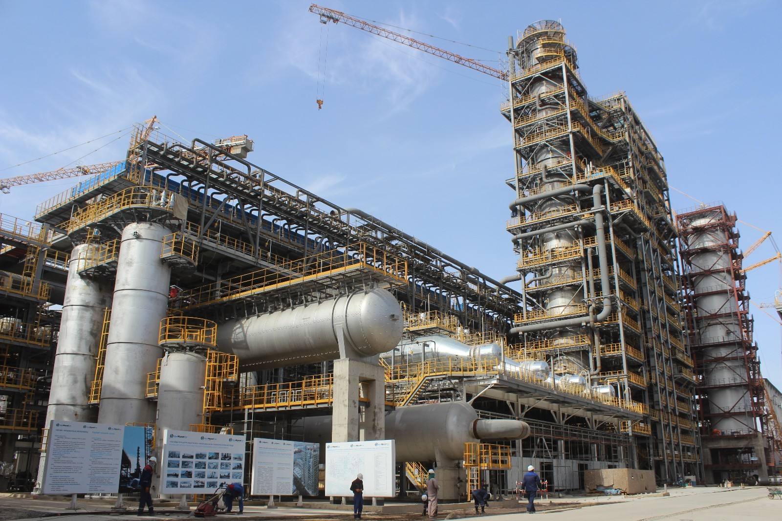 哈国阿特劳炼油厂项目-贸邦国际